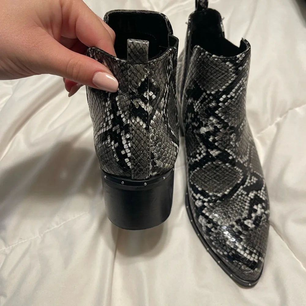 Faux Snake Skin (6m) Bar III Gabby Bootie - Picture 5 of 6
